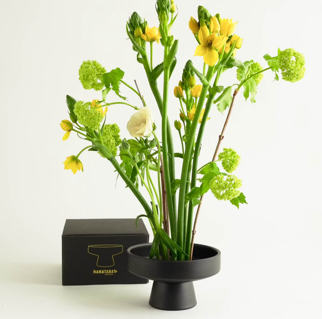 Keramisk Ikebana vase - Pitch Black