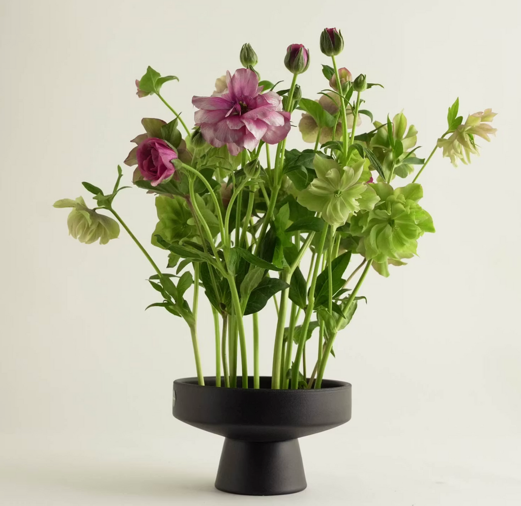 Keramisk Ikebana vase - Pitch Black
